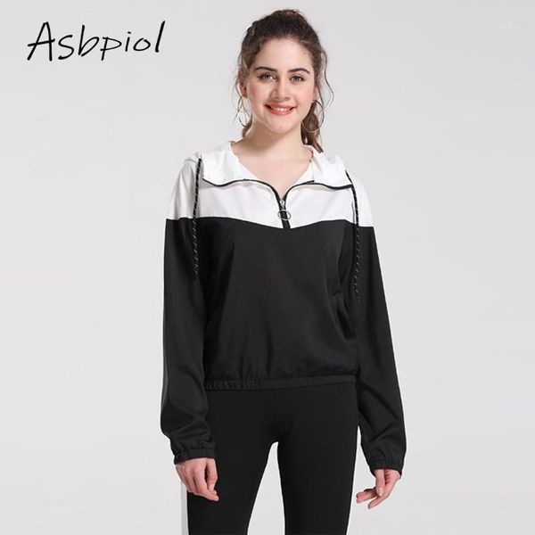thin casual ladies jacket long sleeve have hat women clothing black and white simple fashion basic jacket 2019 new, Black;brown
thin casual ladies jacket long sleeve have hat women clothing black and white simple fashion basic jacket 2019 new, Black;brown