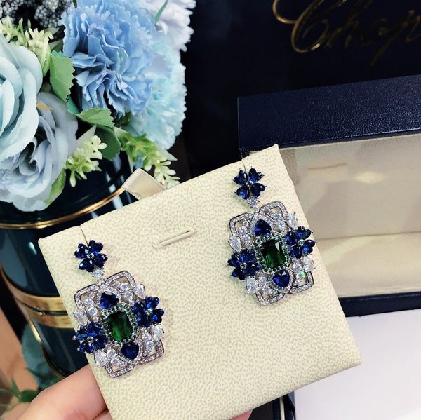 christmas present lucky s925 silver post european and american diamond earrings tasseled color diamond luxurious selling style 18k, White
christmas present lucky s925 silver post european and american diamond earrings tasseled color diamond luxurious selling style 18k, White