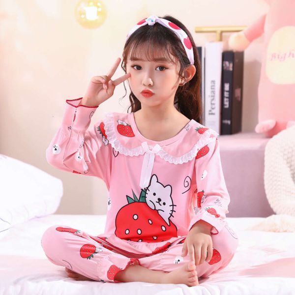 spring and autumn children's pajamas thin long sve milk silk cartoon lace little girl's home suit, Blue;red
spring and autumn children's pajamas thin long sve milk silk cartoon lace little girl's home suit, Blue;red