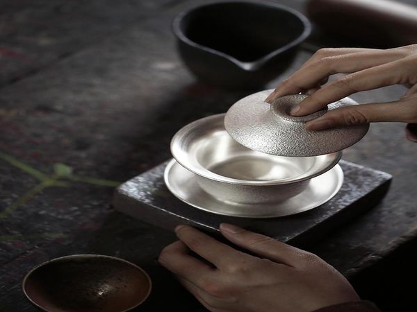 tangpin japan 999 silver and ceramic gaiwan tea cup handmade silver gaiwan drinkware tangpin japan wmtfop
tangpin japan 999 silver and ceramic gaiwan tea cup handmade silver gaiwan drinkware tangpin japan wmtfop