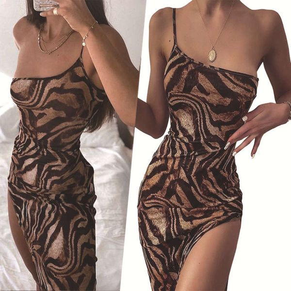 wind 2020 summer new women's with suspender, straight neck, slit and slim fit tiger print dress for women, Black;gray
wind 2020 summer new women's with suspender, straight neck, slit and slim fit tiger print dress for women, Black;gray