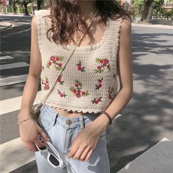 korean vintage embroidery flowers basic sweet 2020 chic casual camis female sleeveless women all match tank top, White
korean vintage embroidery flowers basic sweet 2020 chic casual camis female sleeveless women all match tank top, White