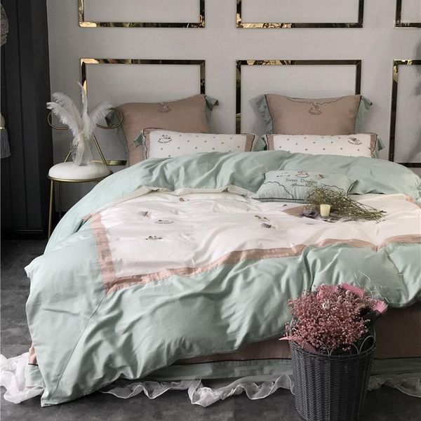 bedding sets 34pony / starry sky pineapple lady embroidery 60 long staple cotton satin set duvet cover bed linen sheet1 
bedding sets 34pony / starry sky pineapple lady embroidery 60 long staple cotton satin set duvet cover bed linen sheet1