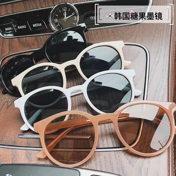 ttlife fashion retro sunglasses women casual shopping brown sun glasses lively style black eyewear cute girl eyeglasses fzhh0350, White;black
ttlife fashion retro sunglasses women casual shopping brown sun glasses lively style black eyewear cute girl eyeglasses fzhh0350, White;black