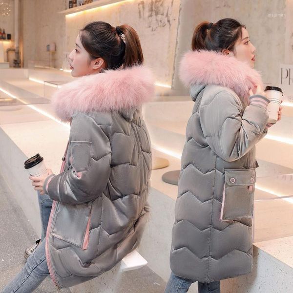 new 2020 women winter fashion jacket hooded fur collar female coat long causal loose solid full sleeve warm thick parkas w3531, Black
new 2020 women winter fashion jacket hooded fur collar female coat long causal loose solid full sleeve warm thick parkas w3531, Black