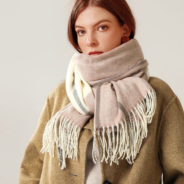 2020 scarf new lattice warm autumn winter women's fashion imitation warp knitting tassel for men and women can be thick foreign style, Blue;gray
2020 scarf new lattice warm autumn winter women's fashion imitation warp knitting tassel for men and women can be thick foreign style, Blue;gray