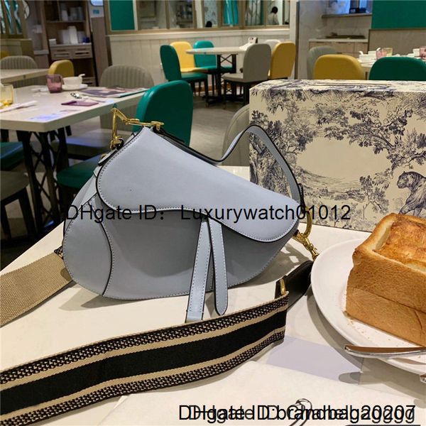 luxury trendy women designer saddle brand d letter cross body totes shoulder bags knitting female fashion streetwear handbags
luxury trendy women designer saddle brand d letter cross body totes shoulder bags knitting female fashion streetwear handbags