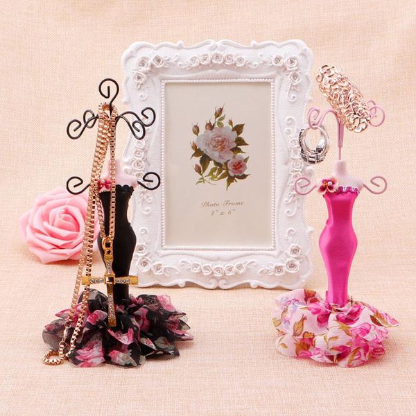 lady mannequin holder earring bracelet necklace jewelry model display stand, Pink;blue
lady mannequin holder earring bracelet necklace jewelry model display stand, Pink;blue