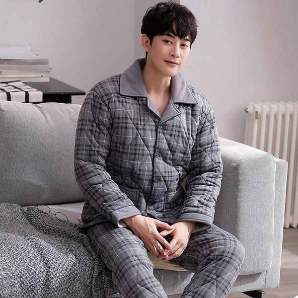 plaid pajamas men's thick three-layer quilted warm coral fleece middle-aged spring and autumn ensemble homme sommeil 2020, Black;brown
plaid pajamas men's thick three-layer quilted warm coral fleece middle-aged spring and autumn ensemble homme sommeil 2020, Black;brown
