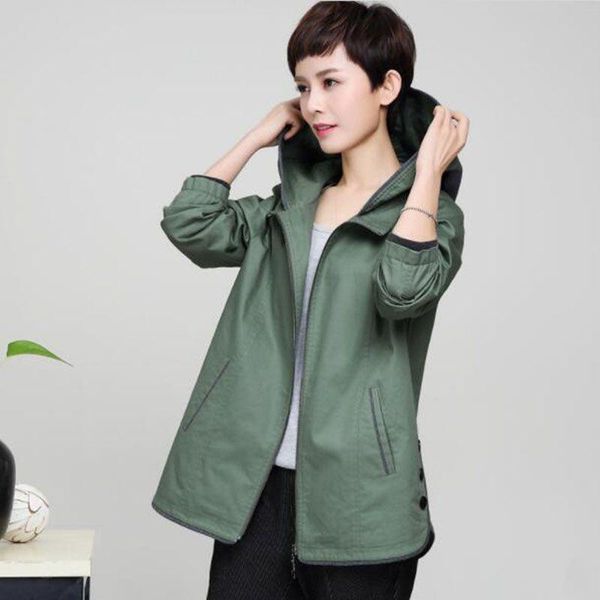 women's trench coats large size middle-aged ladies clothes overcoat 2021 spring autumn mother casual windbreaker women hooded loose coa, Tan;black 
women's trench coats large size middle-aged ladies clothes overcoat 2021 spring autumn mother casual windbreaker women hooded loose coa, Tan;black