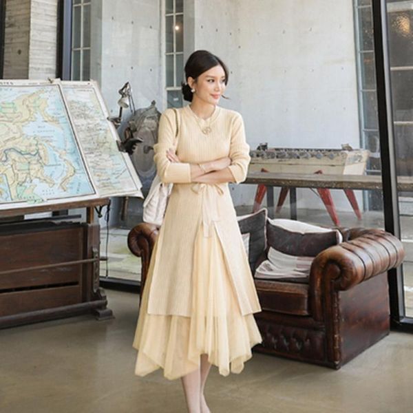 women knitted o-collar long dress autumn winter slim mesh stitching dresses elegant party lace up female sweater dress, Black;gray
women knitted o-collar long dress autumn winter slim mesh stitching dresses elegant party lace up female sweater dress, Black;gray