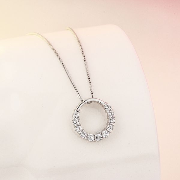 s925 sterling silver necklace female diamond round pendant light luxury simple fashion style inlaid stone clavicle chain
s925 sterling silver necklace female diamond round pendant light luxury simple fashion style inlaid stone clavicle chain