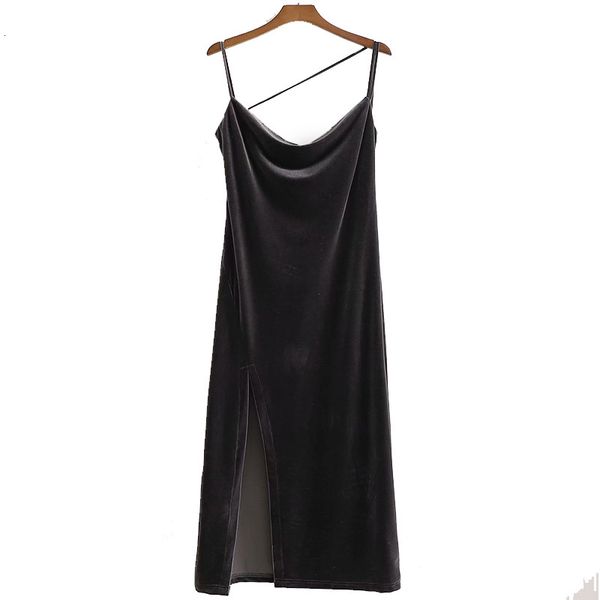 2021 summer women new fashion elegant simplicity split sling dress female party backless velvet dres, Black;gray
2021 summer women new fashion elegant simplicity split sling dress female party backless velvet dres, Black;gray