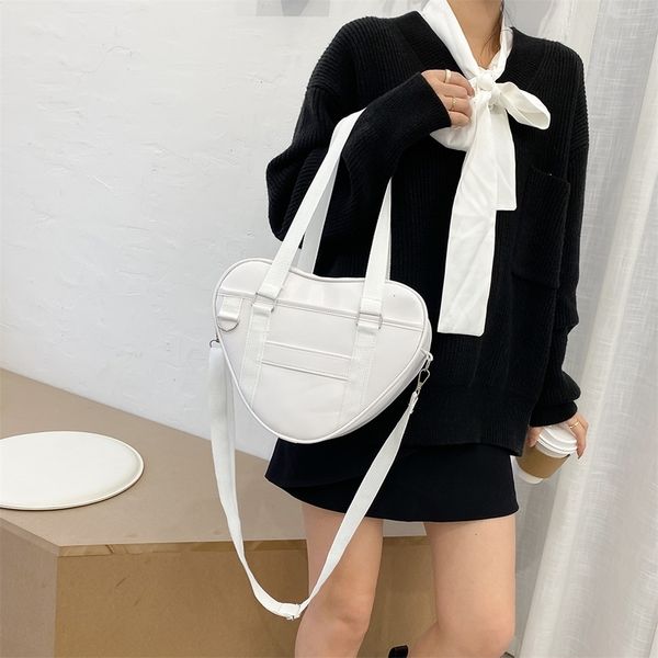 casual large capacity shoulder handle bag lady pu love shaped messenger tote fashion exquisite shopping bag
casual large capacity shoulder handle bag lady pu love shaped messenger tote fashion exquisite shopping bag