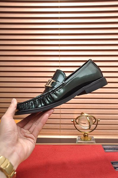 100% genuine leather luxury mens dress shoes, designer oxford shoes for men, business men shoes, brand men wedding shoes, Black
100% genuine leather luxury mens dress shoes, designer oxford shoes for men, business men shoes, brand men wedding shoes, Black