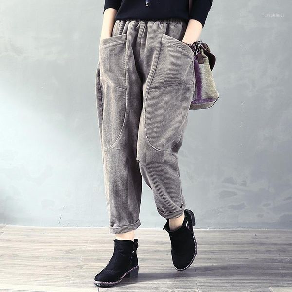 autumn winter women harem pants 2020 new female straight casual pants fashion korean high streetwear oversized jogger trousers1, Black;white
autumn winter women harem pants 2020 new female straight casual pants fashion korean high streetwear oversized jogger trousers1, Black;white