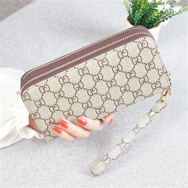 sale 90% off new double zipper wallet women's long style european and fashion multi-function large capacity red hand bag mobile phone, Red;black
sale 90% off new double zipper wallet women's long style european and fashion multi-function large capacity red hand bag mobile phone, Red;black