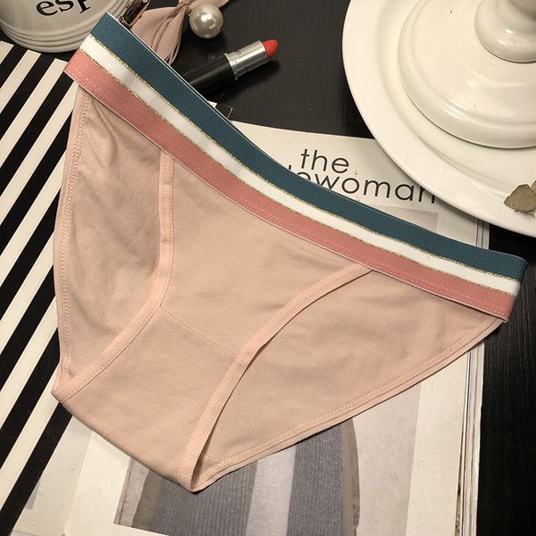 sports style comfortable cotton fabric low waist wide ee seamless women's triangle underwear, Black;pink
sports style comfortable cotton fabric low waist wide ee seamless women's triangle underwear, Black;pink