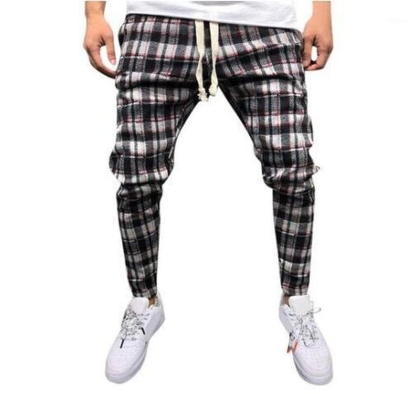 men's pants 2021 casual fashion men's small plaid flower trend color matching slim sweatpants men plaid1, Black
men's pants 2021 casual fashion men's small plaid flower trend color matching slim sweatpants men plaid1, Black