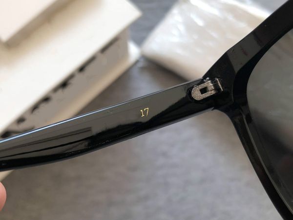 whole-g2020 brand new women star sunglasses classic square frame sun glasses fashion men luxury sunglasses d174170142, White;black
whole-g2020 brand new women star sunglasses classic square frame sun glasses fashion men luxury sunglasses d174170142, White;black