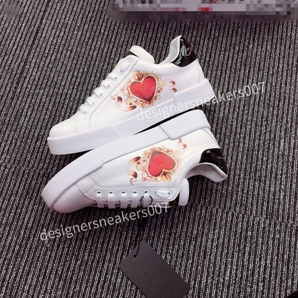 2021new woman shoes fashion women shoes men's leather lace up platform oversized sole sneakers white black casual hc190709
2021new woman shoes fashion women shoes men's leather lace up platform oversized sole sneakers white black casual hc190709
