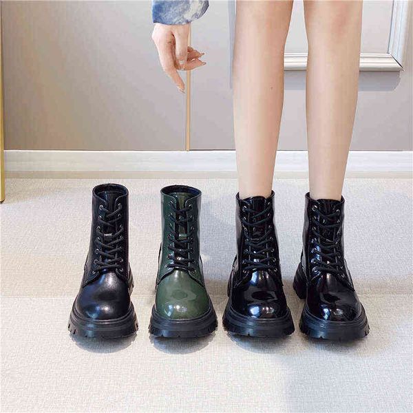 female boots martin boot's summer autumn cowhide fashion thick soled knight british style korean locomotive boots, Black
female boots martin boot's summer autumn cowhide fashion thick soled knight british style korean locomotive boots, Black