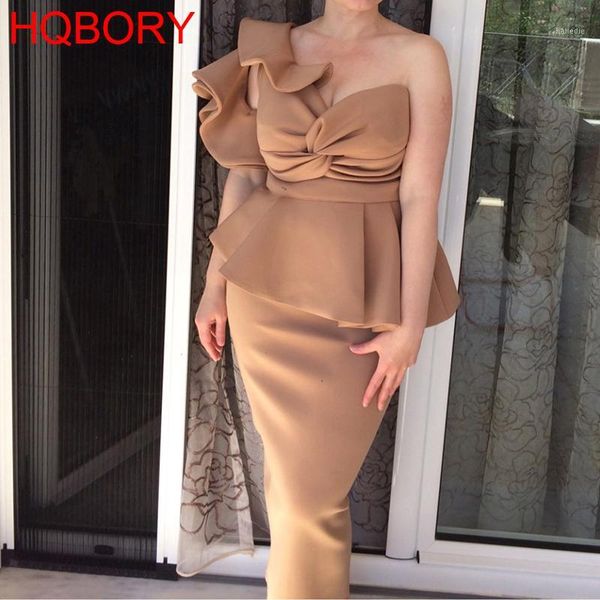 good quality khaki ruffle one shoulder 2018 arrival cocktail party knee length bandage dress1, Black;gray
good quality khaki ruffle one shoulder 2018 arrival cocktail party knee length bandage dress1, Black;gray