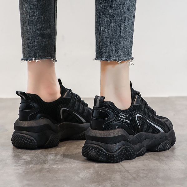 2020 new ins dada women's black autumn winter versatile plush casual sports shoes
2020 new ins dada women's black autumn winter versatile plush casual sports shoes