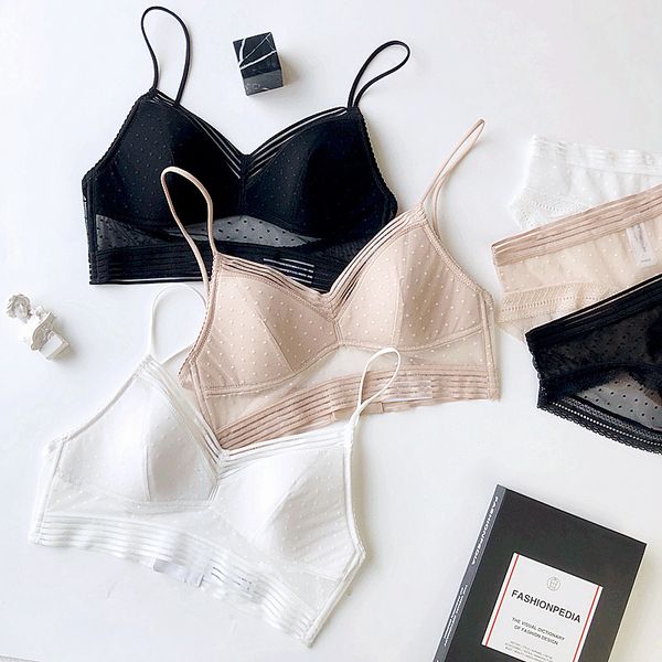 women lace bra set lingerie suit underwear ladies cotton bralette set bras comfortable transparent underwear panty c1211, Black;white
women lace bra set lingerie suit underwear ladies cotton bralette set bras comfortable transparent underwear panty c1211, Black;white