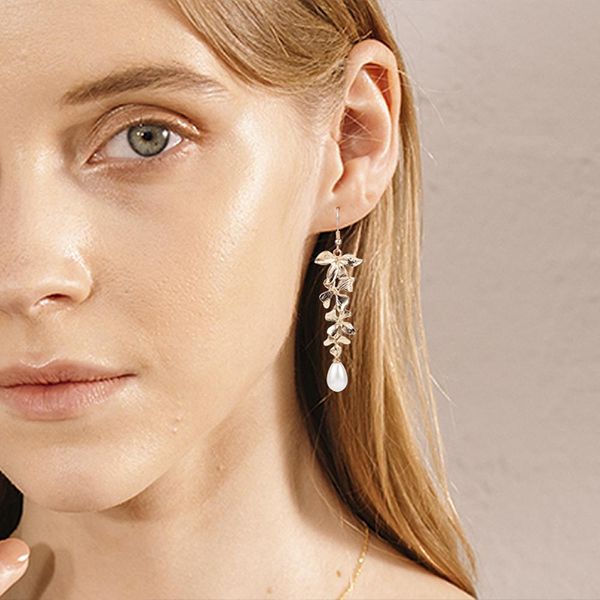 2019 новая мода женщины леди золотой орхидея матовый цветок подвеска длинные длинные серьги house серьги ювелирные изделия серьги jlljxv, Golden
2019 новая мода женщины леди золотой орхидея матовый цветок подвеска длинные длинные серьги house серьги ювелирные изделия серьги jlljxv, Golden