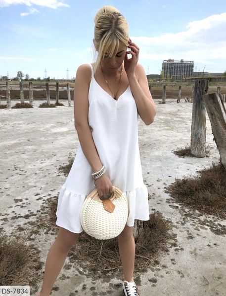 sundress 2021 new summer women fashion casual solid v-neck suspenders ruffles hem a-line mini beach dresses vestidos, Black;gray
sundress 2021 new summer women fashion casual solid v-neck suspenders ruffles hem a-line mini beach dresses vestidos, Black;gray