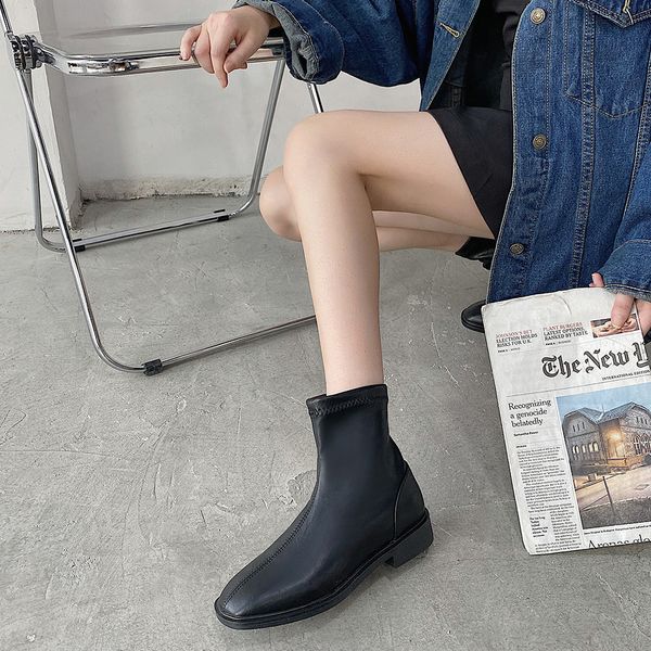 martin boots women british style 2020 new autumn retro square toe thick heel boots rear zipper short boots c1120, Black
martin boots women british style 2020 new autumn retro square toe thick heel boots rear zipper short boots c1120, Black