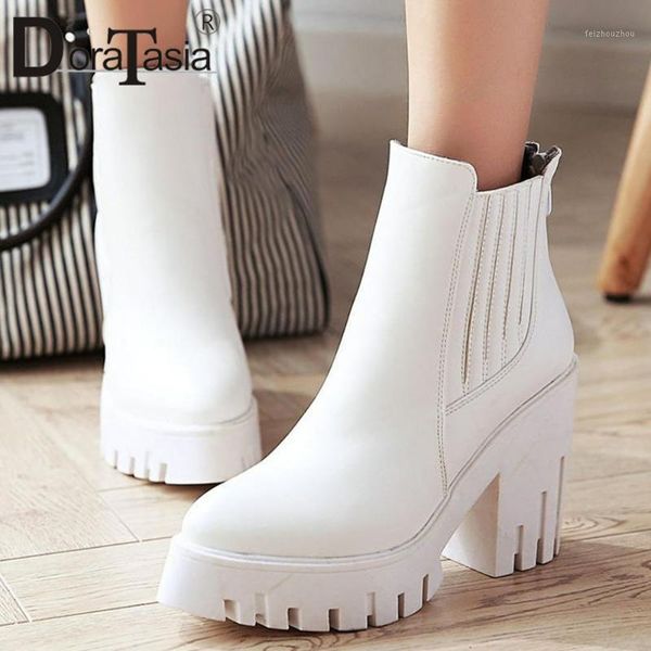 doratasia brand new female pointed toe platform ankle boots 2020 autumn concise boots women thick high heels zip shoes woman1, Black
doratasia brand new female pointed toe platform ankle boots 2020 autumn concise boots women thick high heels zip shoes woman1, Black