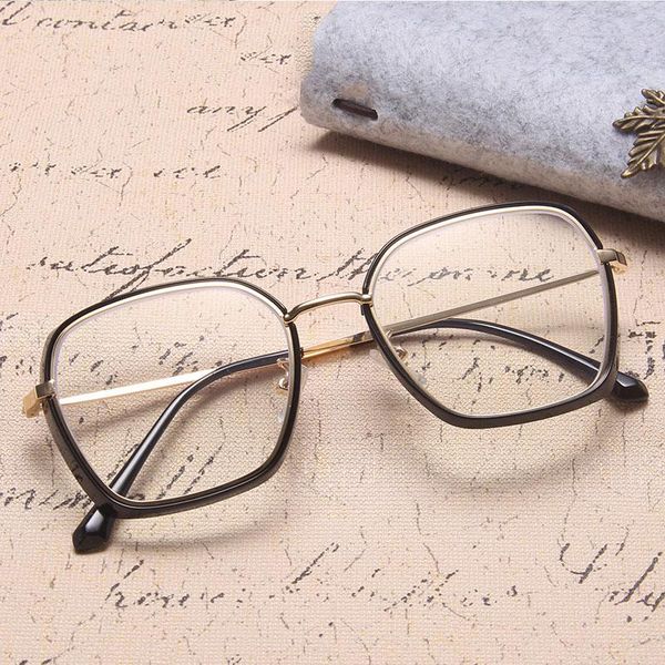 sunglasses 2021 fashion square woman transparent frame optical glasses man blue light blocking gafas metal, White;black
sunglasses 2021 fashion square woman transparent frame optical glasses man blue light blocking gafas metal, White;black