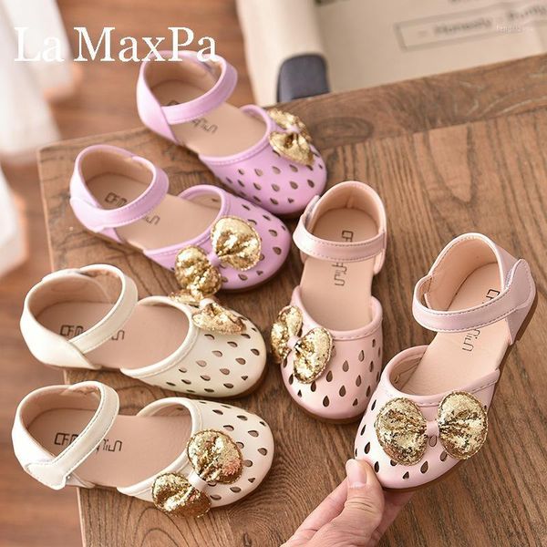 sandals girls 2021 summer fashion baby princess shoes girl soft bottom hollow shoes1, Black;red
sandals girls 2021 summer fashion baby princess shoes girl soft bottom hollow shoes1, Black;red