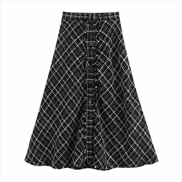 2021 spring womens new high waist skirt decorated with metallic yarn, burr hem, metallic yarn, twill soft skirt 094790400, Black
2021 spring womens new high waist skirt decorated with metallic yarn, burr hem, metallic yarn, twill soft skirt 094790400, Black