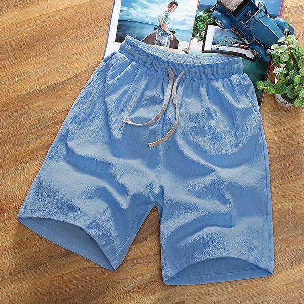 2019 summer new men's fashion solid color elastic rope casual shorts youth quick drying capris, White;black
2019 summer new men's fashion solid color elastic rope casual shorts youth quick drying capris, White;black