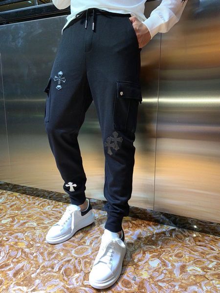 autumn and winter 2020 brand new casual pants crosin cross cloth embroidery men's fashion versatile, Black
autumn and winter 2020 brand new casual pants crosin cross cloth embroidery men's fashion versatile, Black