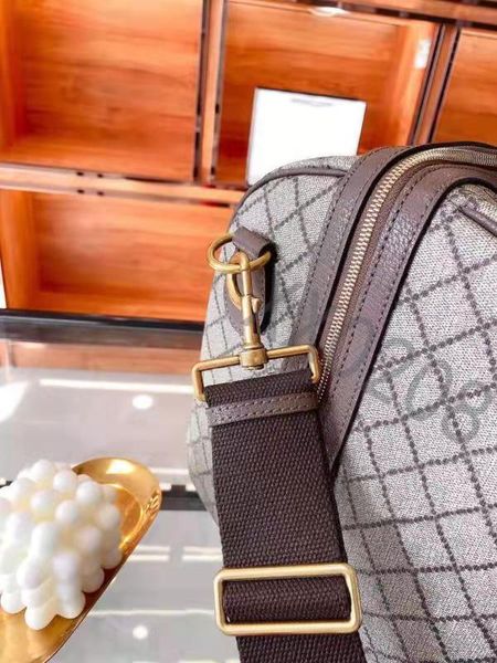 bag, handbag, brand travel designer size: bag, design 30 necessary. 46 airport 24. travel * * gwmnb, Red;black
bag, handbag, brand travel designer size: bag, design 30 necessary. 46 airport 24. travel * * gwmnb, Red;black