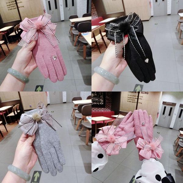 ball bowknot gloves korean version of the new female winter plus velvet thickening finger warm double cashmere gloves, Blue;gray
ball bowknot gloves korean version of the new female winter plus velvet thickening finger warm double cashmere gloves, Blue;gray