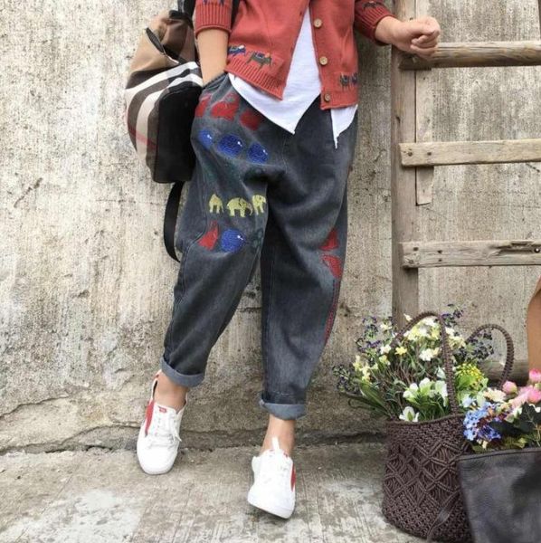 wide color 2020 spring new korean version of the female loose embroidery beam elastic waist pants feet nine jeans women, Blue
wide color 2020 spring new korean version of the female loose embroidery beam elastic waist pants feet nine jeans women, Blue