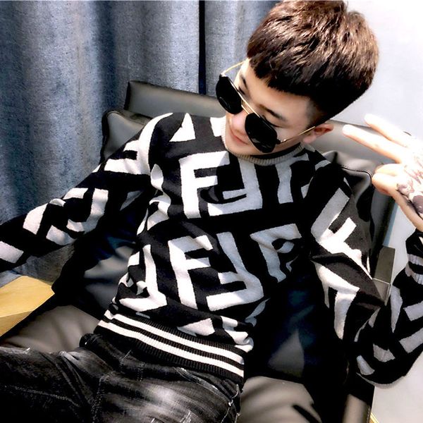 small winter around the neck social sweater guys bottoming personality shirt nice men's underwear, White;black
small winter around the neck social sweater guys bottoming personality shirt nice men's underwear, White;black