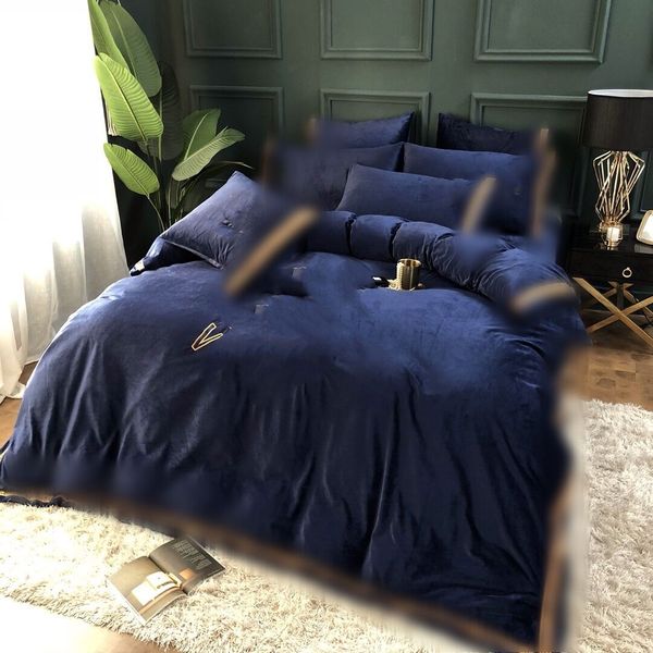 designer bedding set duvet cover set soft velvet comforter cover size bed sheet duvet cover pillow cases
designer bedding set duvet cover set soft velvet comforter cover size bed sheet duvet cover pillow cases