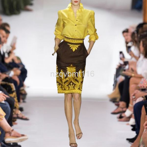 two piece dress early autumn women's lapel long sleeve yellow shirt + court printed skirt set, White
two piece dress early autumn women's lapel long sleeve yellow shirt + court printed skirt set, White