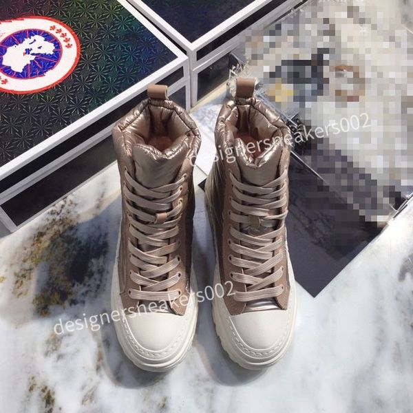 the new black walking sneakers men women black red casual shoes fashion paris sneakers yx201221
the new black walking sneakers men women black red casual shoes fashion paris sneakers yx201221