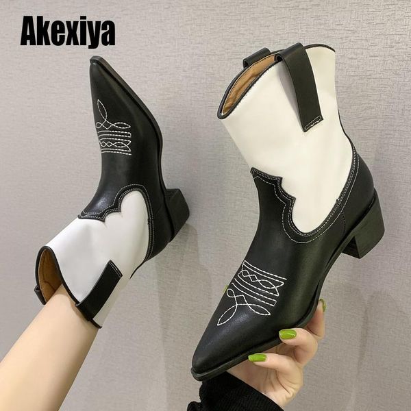 western cowboy boots women pu leather wedges high heels slip on cowgirl booties ankle botas women's shoes black u833
western cowboy boots women pu leather wedges high heels slip on cowgirl booties ankle botas women's shoes black u833