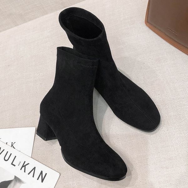 2021 new smoker style european and women's leather boots 8f3z, Black
2021 new smoker style european and women's leather boots 8f3z, Black