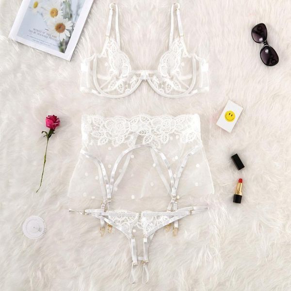 2020 female panties exquisite lace lingerie bra+garter+briefs set fashion babydoll cut-out sleepwear for women1, Red;black
2020 female panties exquisite lace lingerie bra+garter+briefs set fashion babydoll cut-out sleepwear for women1, Red;black