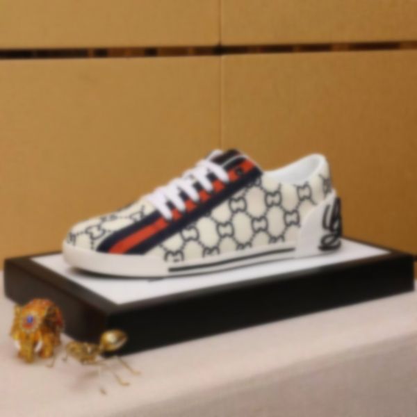 luxe men vintage low-printed sneaker designer mesh slip-on running casual shoes lady fashion mixed breathable trainers, Black;red
luxe men vintage low-printed sneaker designer mesh slip-on running casual shoes lady fashion mixed breathable trainers, Black;red