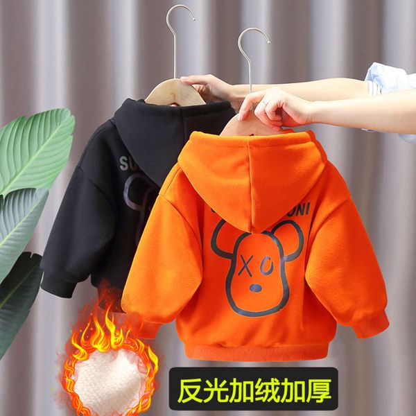 6812 boys' plush hooded sweater 2020 new autumn and winter baby's thickened warm base shirt children's top, Black
6812 boys' plush hooded sweater 2020 new autumn and winter baby's thickened warm base shirt children's top, Black